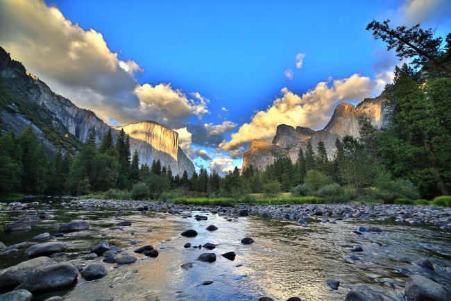 Обои картинки фото природа, реки, озера, лес, река, скалы, горы