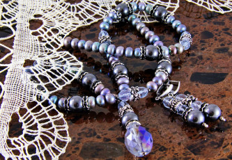 Картинка разное украшения +аксессуары +веера ожерелье бижутерия украшение бусы серьги фон