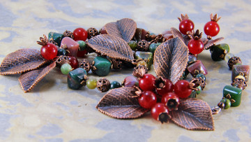 Картинка разное украшения +аксессуары +веера фон украшение бижутерия ожерелье серьги бусы