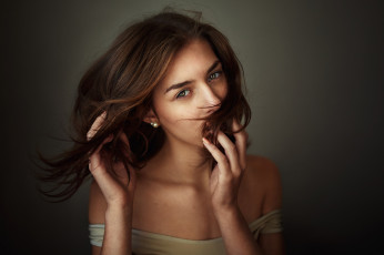 Картинка девушки -unsort+ брюнетки +шатенки взгляд лицо