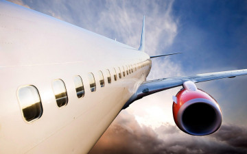 Картинка авиация другое самолет крыло полет небо облака иллюминаторы