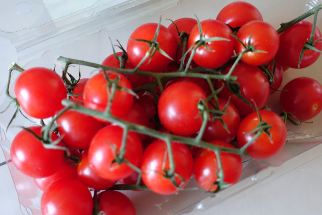 Обои картинки фото еда, помидоры, плоды, томаты