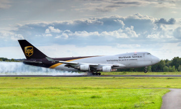 Картинка boeing+b747 авиация грузовые+самолёты грузоперевозки карго