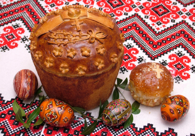 Обои картинки фото праздничные, пасха, писанка, кулич, рушник