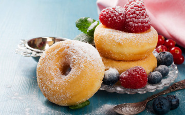 Картинка еда хлеб +выпечка пончики малина черника
