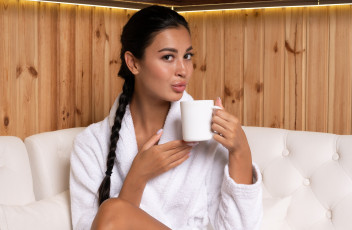 Картинка victoria+mur+aria девушки victoria mur aria девушка модель брюнетка поза стройная сексуальная флирт