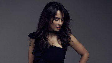 Картинка lexa+doig девушки брюнетка платье тату