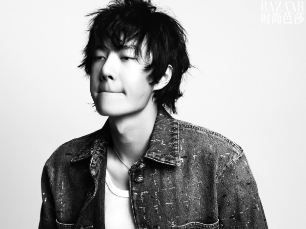 Обои картинки фото мужчины, wang yi bo, актер, лицо, губы, куртка