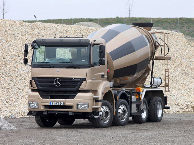 Обои картинки фото автомобили, mercedes, trucks
