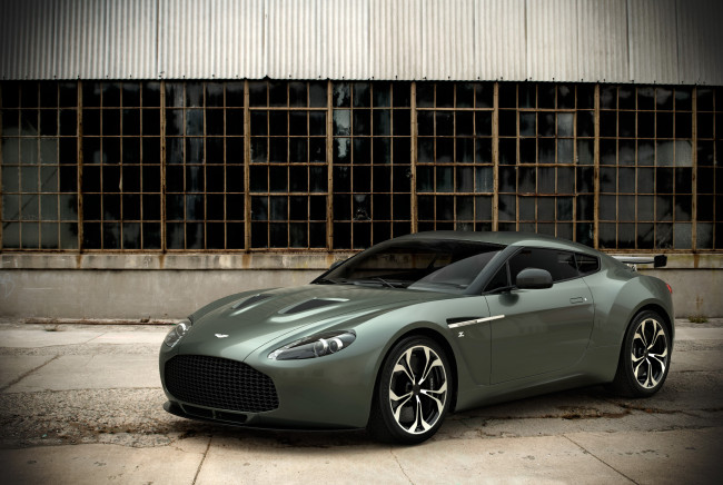 Обои картинки фото 2011, aston, martin, v12, zagato, автомобили