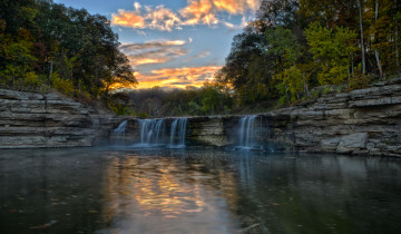 Картинка природа водопады скалы лес река уступ водопад
