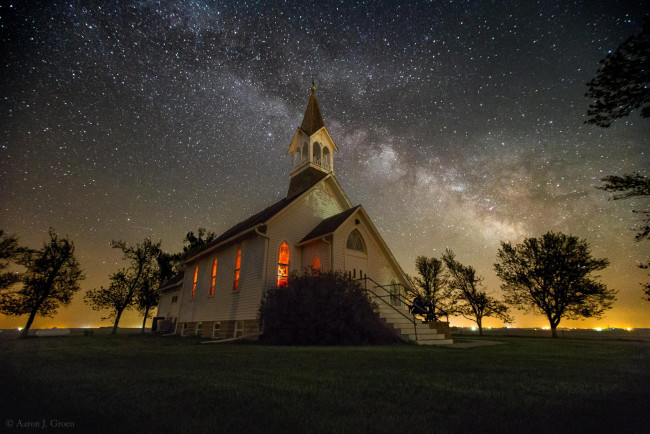 Обои картинки фото города, - католические соборы,  костелы,  аббатства, звезды, небо, церковь, млечный, путь