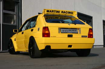 Картинка автомобили lancia