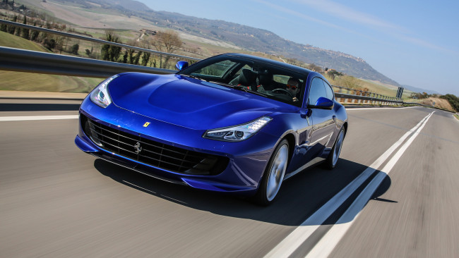 Обои картинки фото ferrari gtc4 lusso-t 2017, автомобили, ferrari, 2017, lusso-t, gtc4
