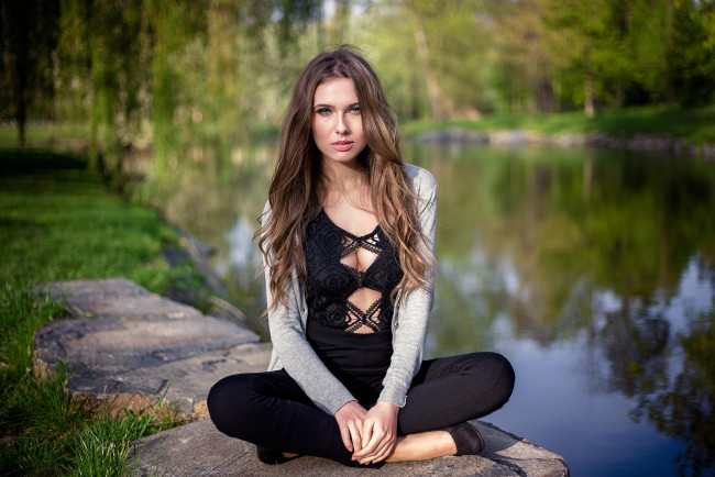 Обои картинки фото девушка, девушки, -unsort , брюнетки, темноволосые, модель