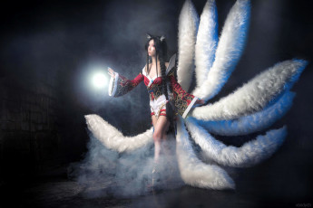 Картинка девушки -+креатив +косплей ahri league of legends cosplay vandych хвосты дым