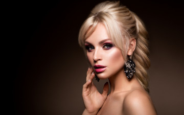 Картинка девушки -+лица +портреты девушка портрет макияж прическа блондинка girl woman hair фотомодель makeup korabkova