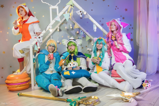 Обои картинки фото разное, маски,  карнавальные костюмы, женщины, мужчины, костюмы