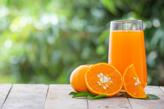 Обои картинки фото еда, напитки,  сок, апельсины, сок, апельсиновый