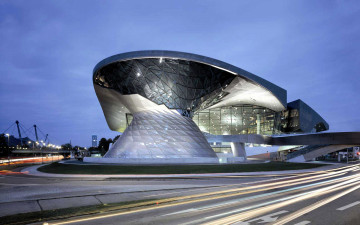 Картинка города мюнхен+ германия здание огни дороги