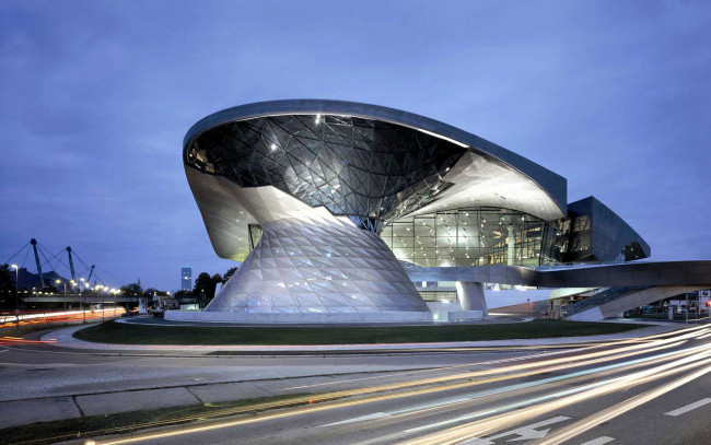 Обои картинки фото города, мюнхен , германия, здание, огни, дороги