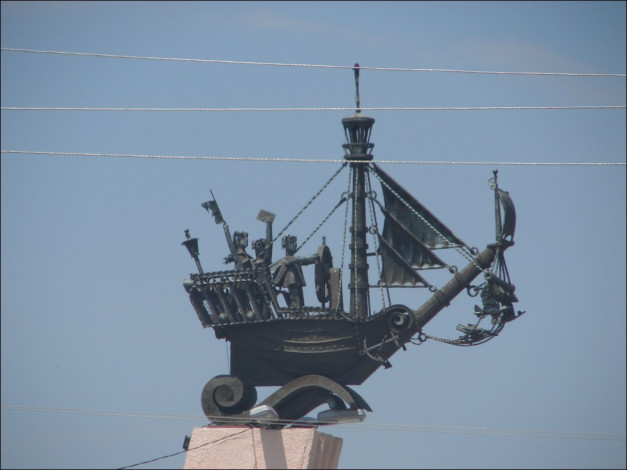 Обои картинки фото град, разное, рельефы, статуи, музейные, экспонаты