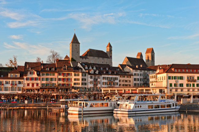 Обои картинки фото rapperswil, switzerland, города, улицы, площади, набережные, швейцария, здания, замок, набережная, река, пристань, теплоходы