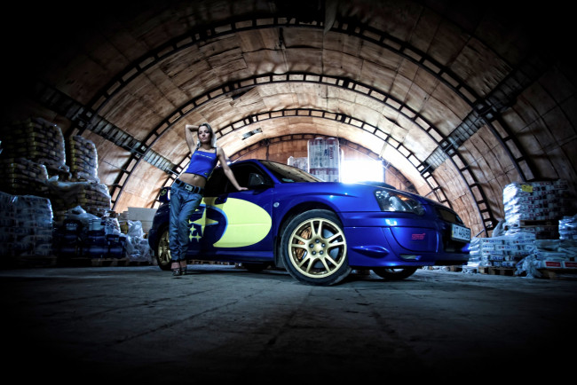 Обои картинки фото автомобили, авто, девушками