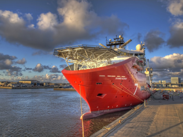 Обои картинки фото skandi, acergy, корабли, другое, причал