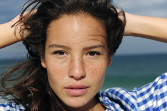 Картинка девушки -unsort+ лица +портреты лицо брюнетка модель конопушки девушка портрет