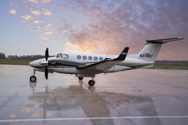 Обои картинки фото авиация, пассажирские самолёты, аэроплан