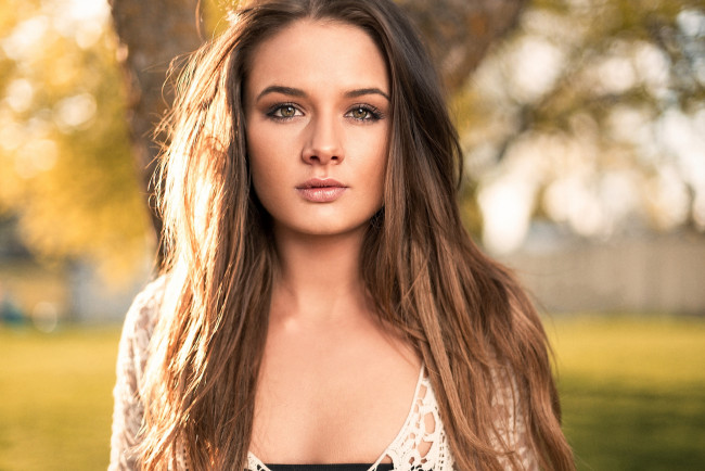 Обои картинки фото девушки, -unsort , брюнетки,  шатенки, лицо, взгляд