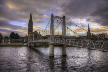 Картинка города -+мосты простор