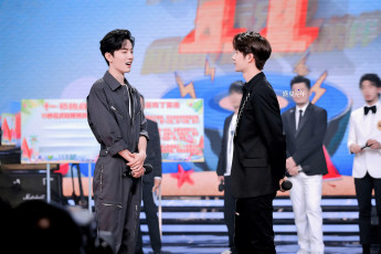 Картинка разное знаменитости ван ибо сяо чжань сцена