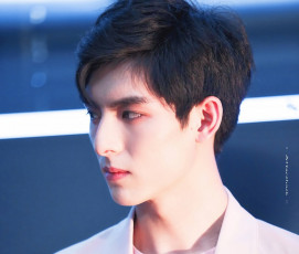 Картинка мужчины wang+hao+xuan ван хао сюань