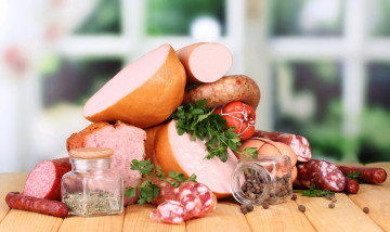 Картинка еда колбасные+изделия петрушка колбаса копченая вареная ассорти