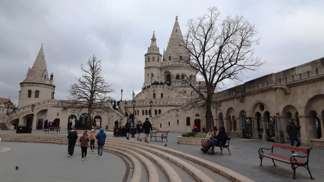 Обои картинки фото города, будапешт , венгрия, площадь, здания, туристы