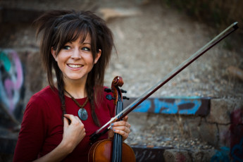 Картинка lindsey stirling музыка скрипка