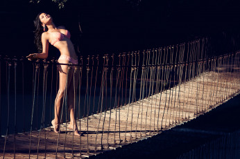 Картинка -Unsort+Брюнетки+Шатенки девушки unsort брюнетки шатенки мост lingerie