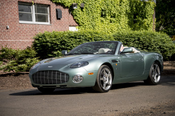 Картинка aston+martin+db+ar1 автомобили aston+martin автошоу автопробег выставка