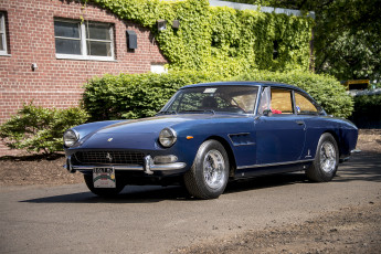 Картинка ferrari+330gt +1966 автомобили ferrari автопробег автошоу выставка