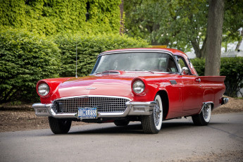 Картинка ford+thunderbird автомобили ford автопробег выставка автошоу