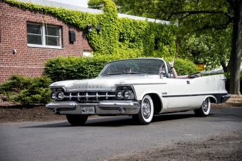 Картинка imperial+crown автомобили chrysler автопробег выставка автошоу