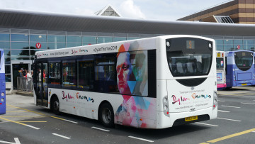 Картинка автомобили автобусы автобус городской транспорт пассажирский