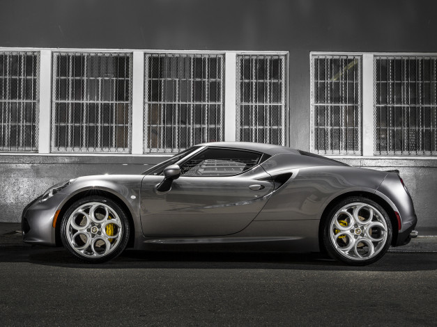 Обои картинки фото автомобили, alfa romeo, 2015г, alfa, romeo, 4c, us-spec, 960, темный