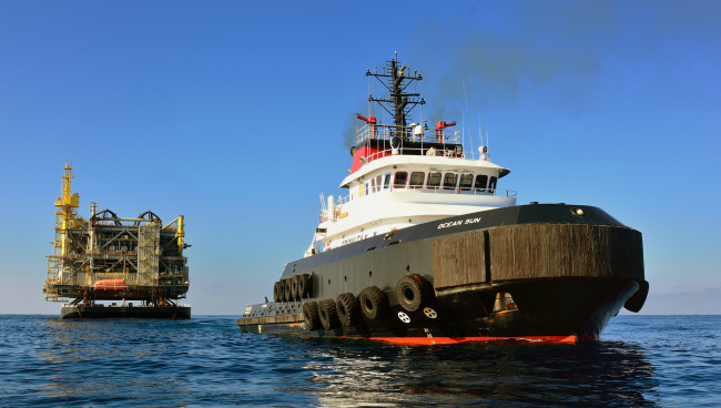 Обои картинки фото корабли, баркасы ,  буксиры, море, транспортировка, буровая, буксир