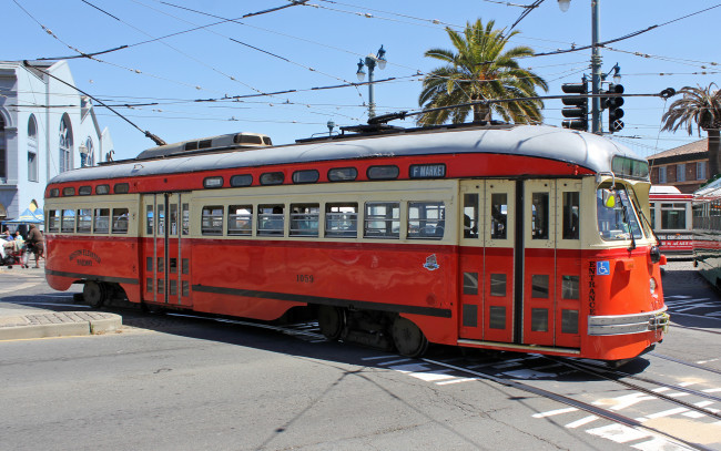 Обои картинки фото техника, трамваи, рельсы, город, трамвай