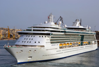 Картинка serenade+of+the+seas корабли лайнеры лайнер круизный