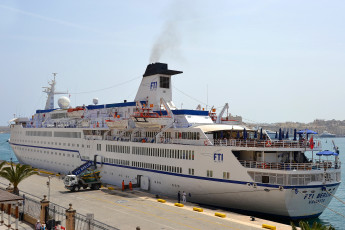 Картинка fti+berlin корабли лайнеры круизный лайнер