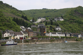 Картинка города -+пейзажи река холм город